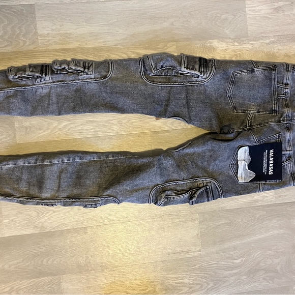 Men's Valabasas Slim Fit Utility Jeans - Charcoal - Picture 7 of 8